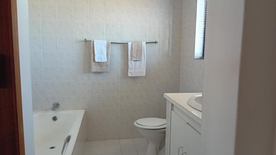 4 Bedroom Property for Sale in Parkersdorp Western Cape